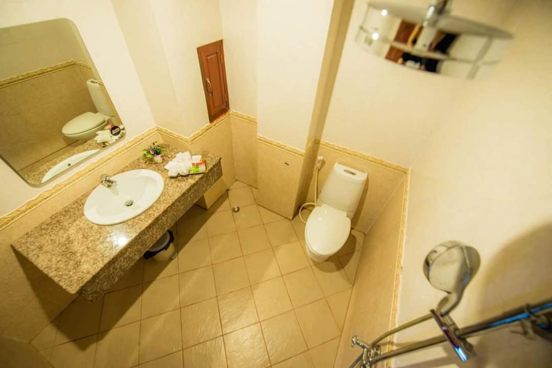 Soubandith Hotel Pakse Eksteriør bilde